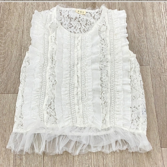 1 M Left 💕NEW POL lace pleated ruffle top - Picture 6 of 14